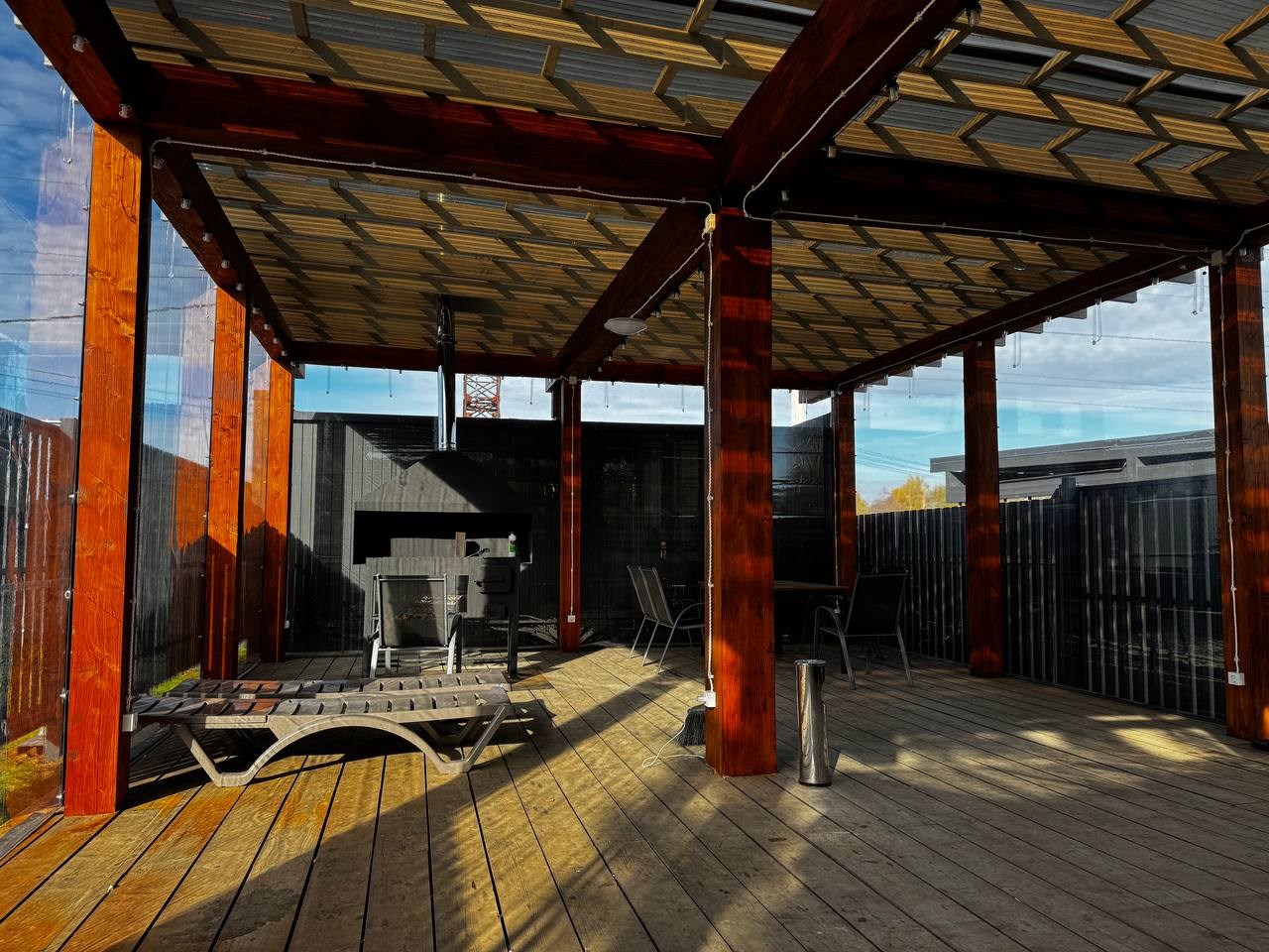 Домик у озера 1(Лато) в Lucky Home Rent