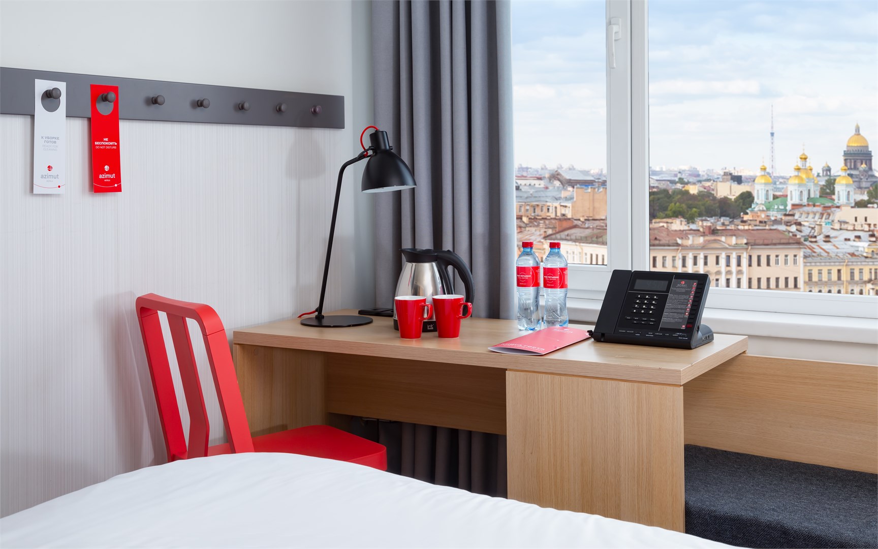 SMART Стандарт с видом на город в Azimut Сити