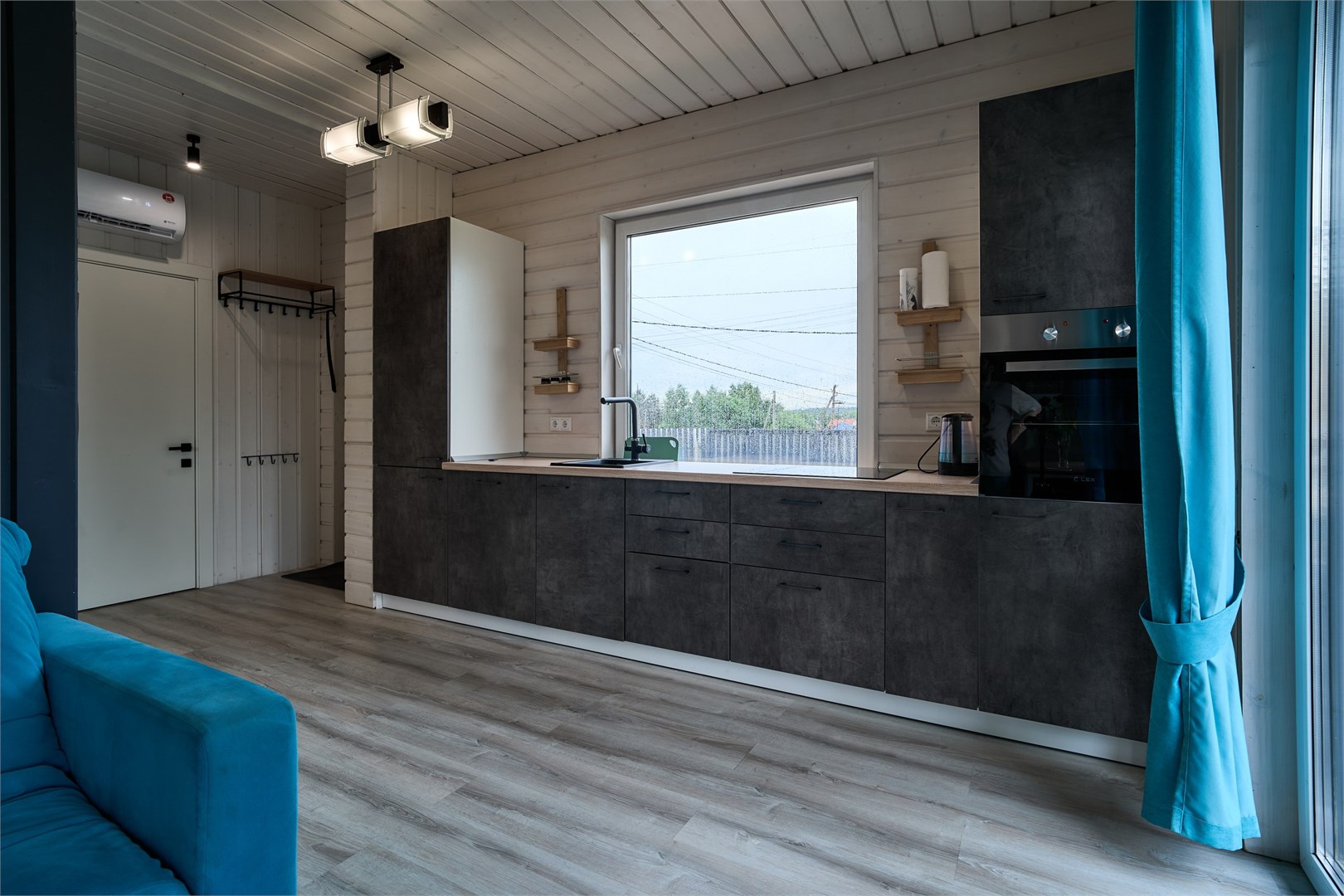 Домик у Озера 2 (Раум) в Lucky Home Rent