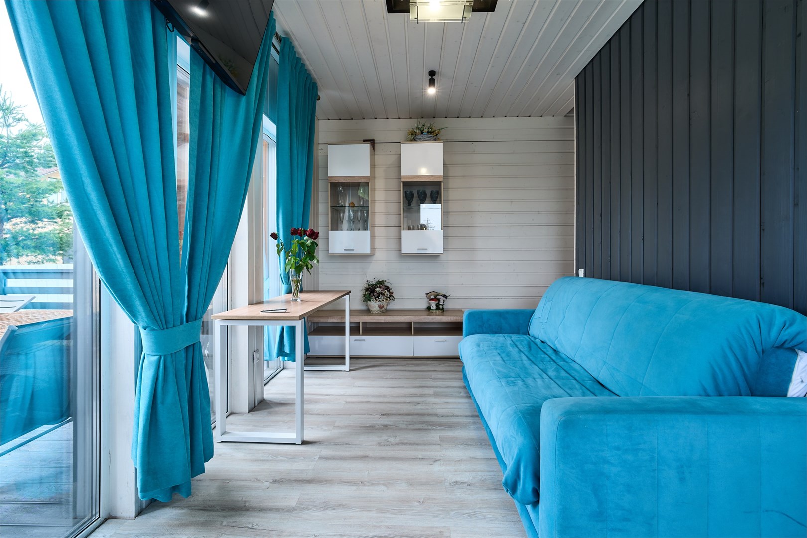 Домик у Озера 2 (Раум) в Lucky Home Rent