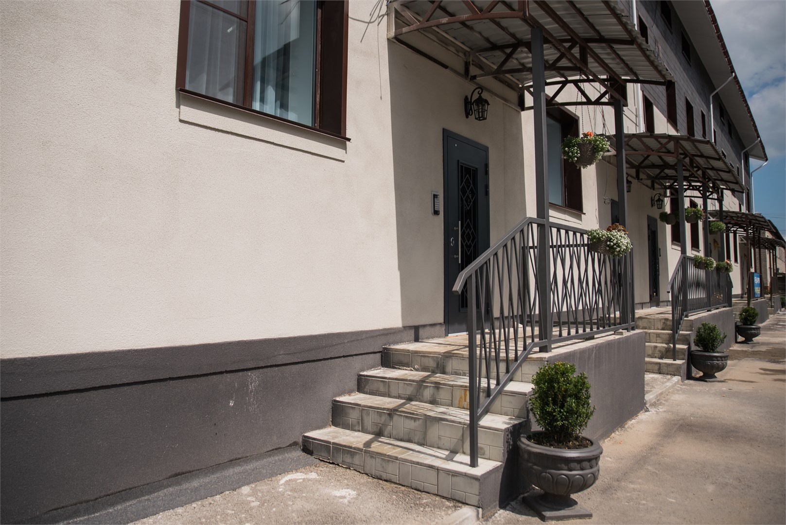 2-комн. Студия в В гостях у Эмилии