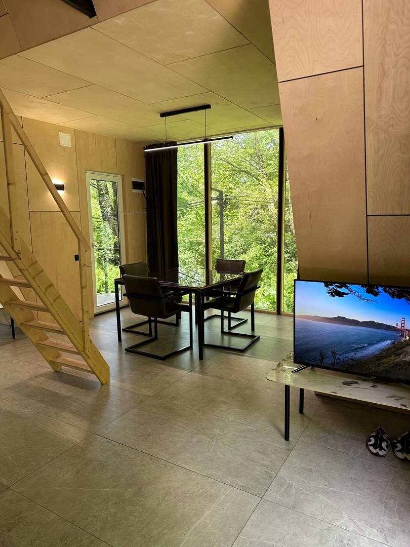 A FRAME 3 в Кобан СПА