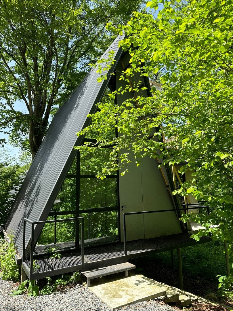 A FRAME 3 в Кобан СПА