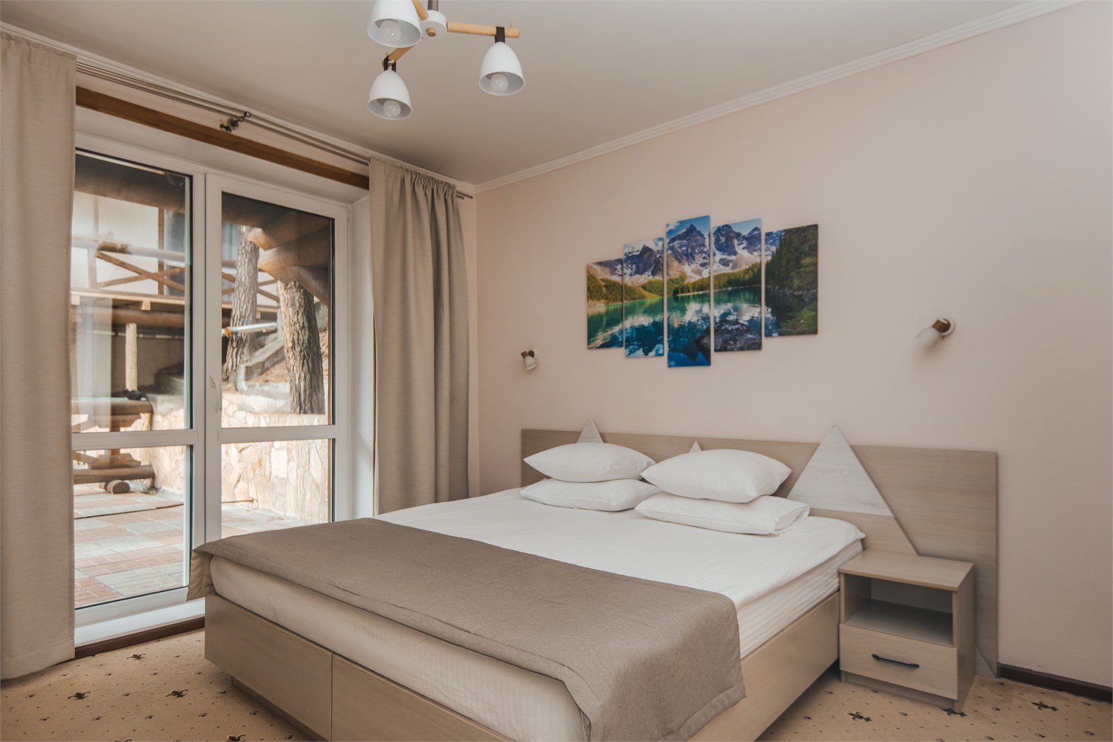 Фотография Евро-Стандарт с балконом (корпус «Ступени»)