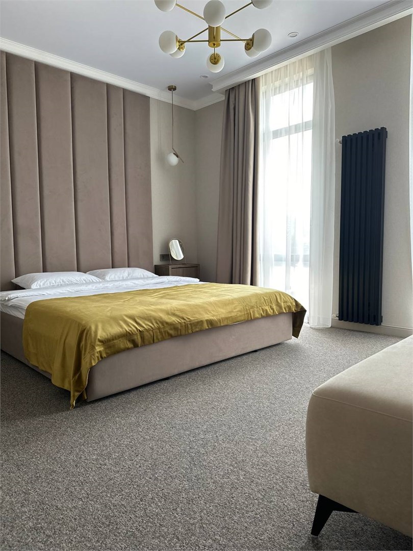 Вилла с видом на реку и личным бассейном в Вилла Мзымта