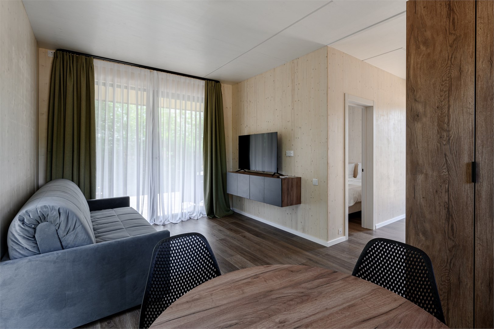 Двухкомнатный коттедж в Azimut Парк Отель Волга Астрахань