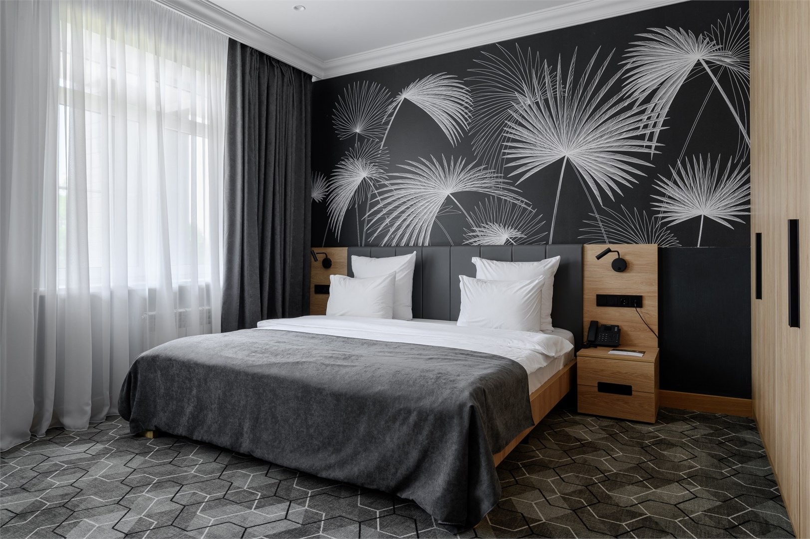 Делюкс в Azimut Парк Отель Волга Астрахань