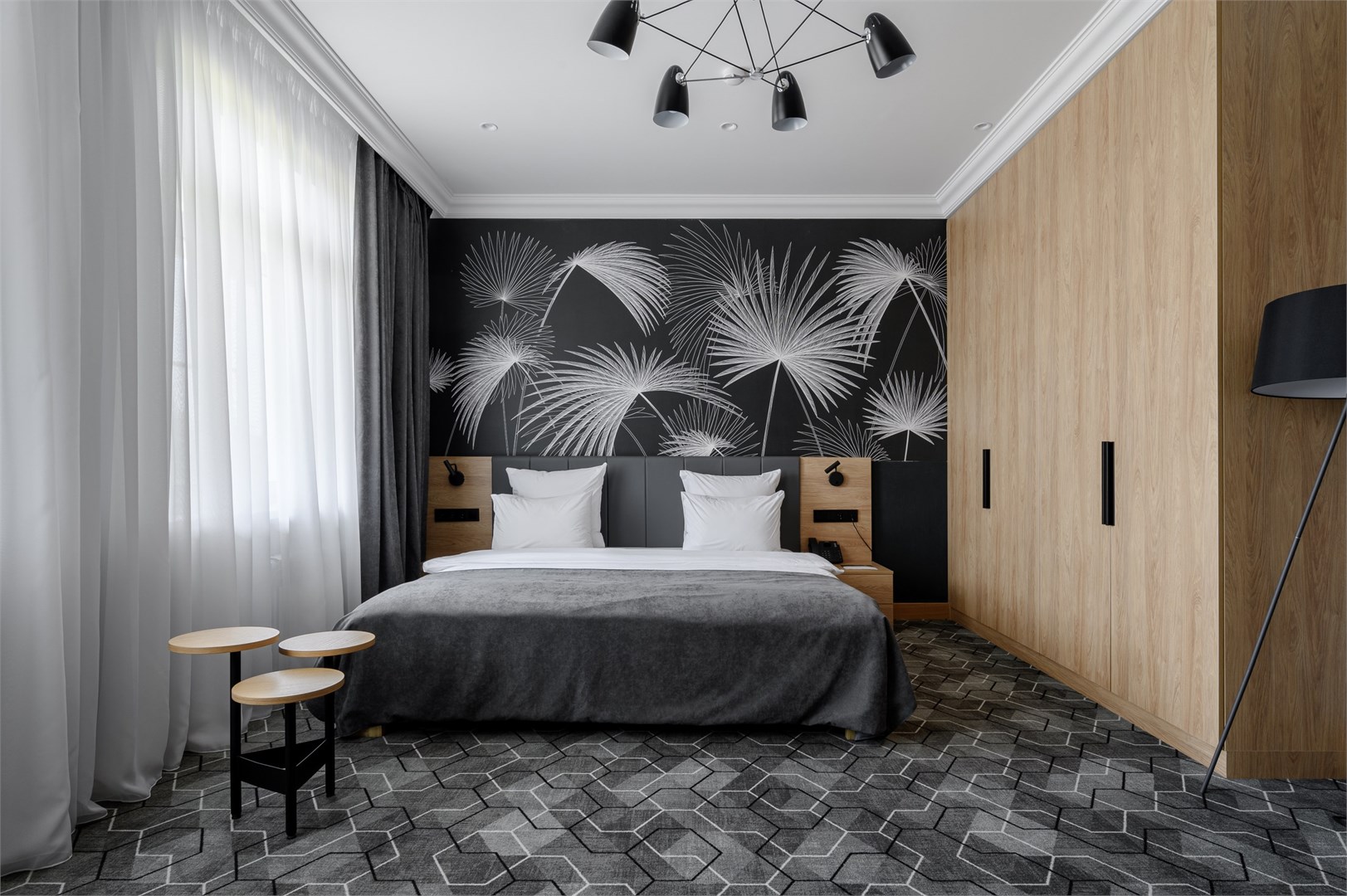 Делюкс в Azimut Парк Отель Волга Астрахань