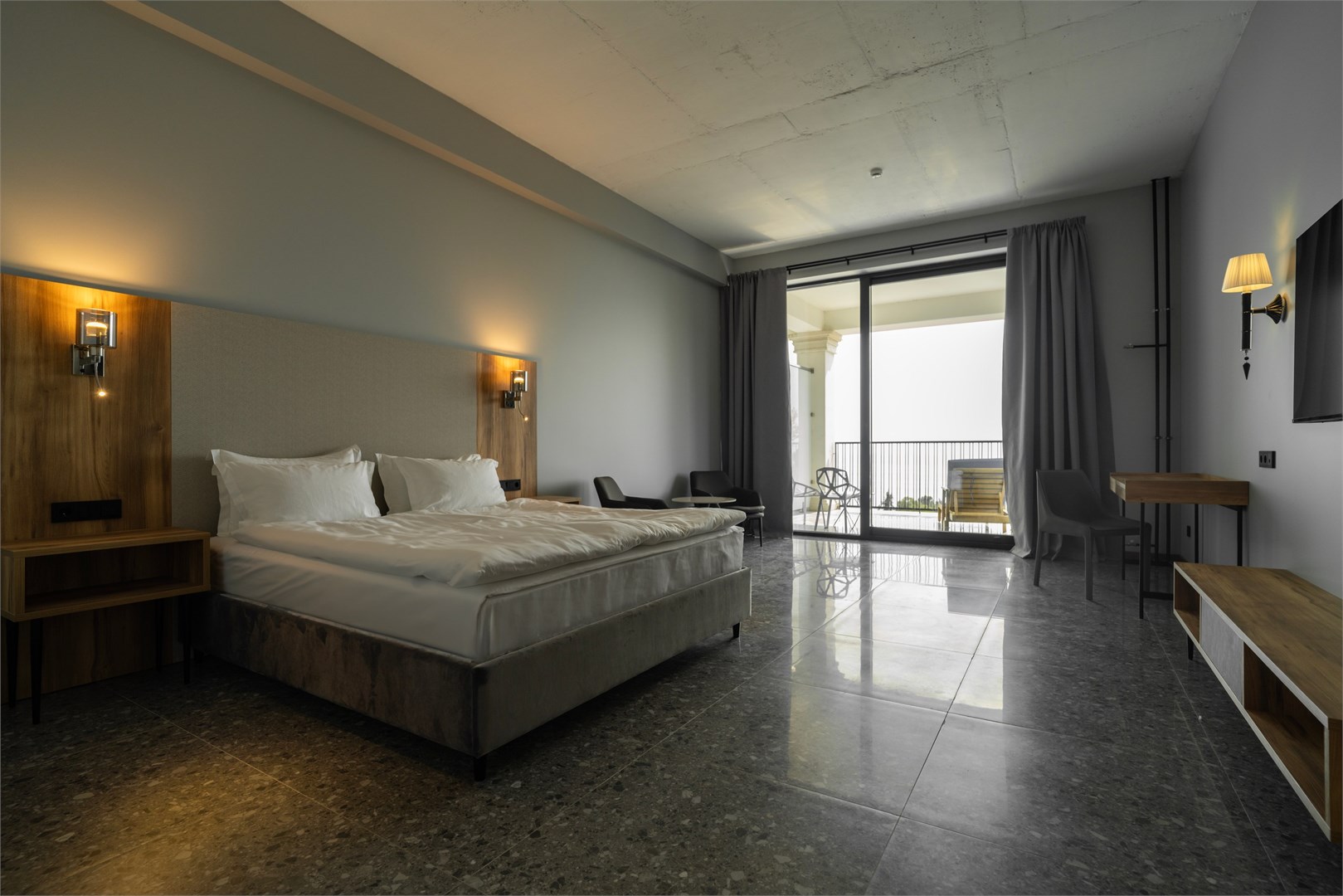 ЛЮКС с балконом и видом на море в Yupshara Hotel SPA & Resort