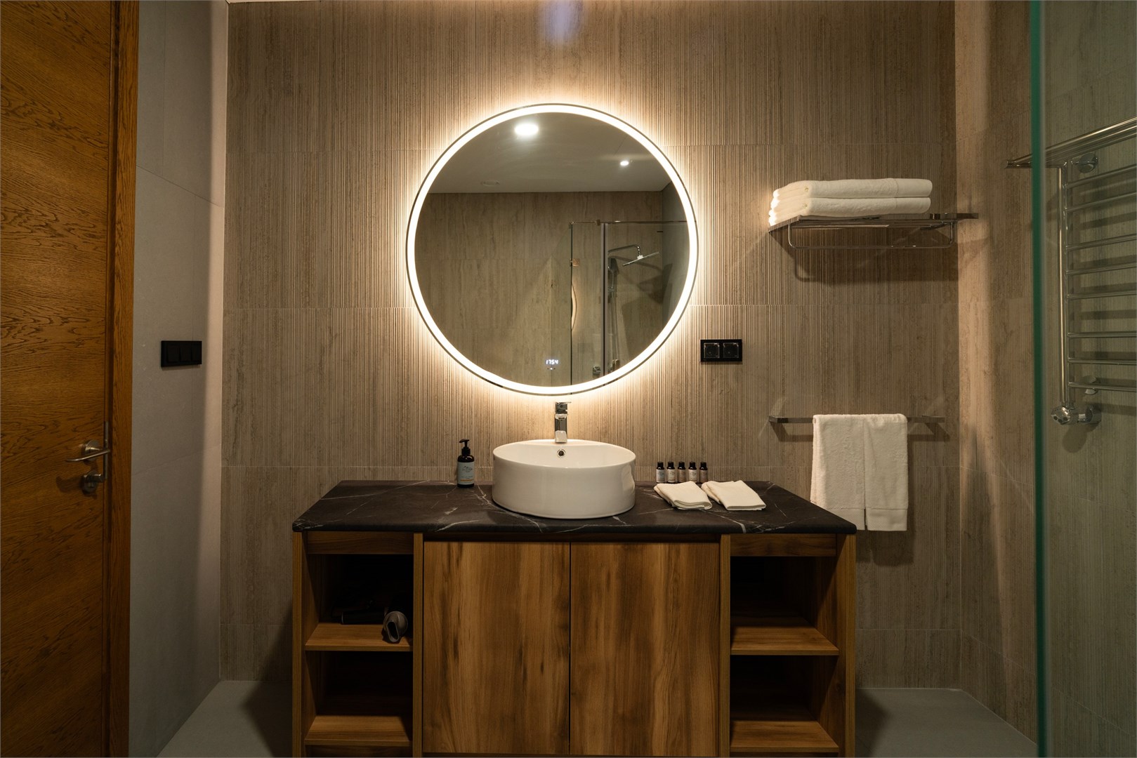 ЛЮКС с балконом и видом на море в Yupshara Hotel SPA & Resort