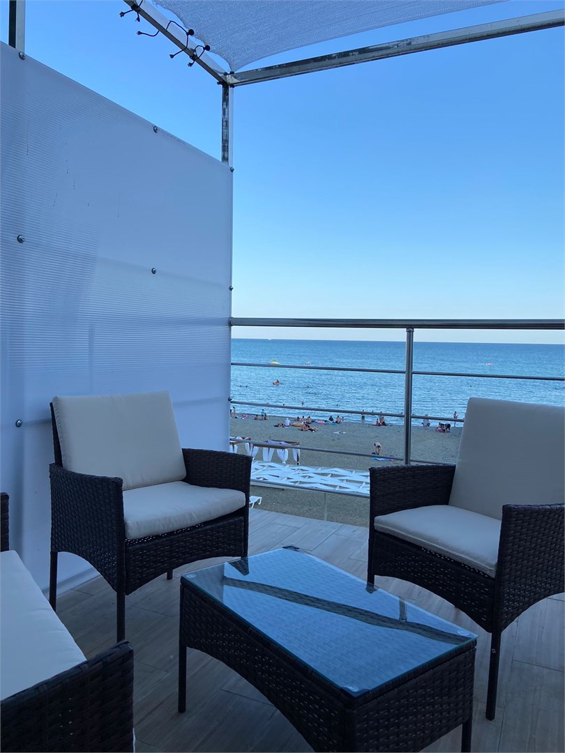 Видовой Superior 3-х местный однокомнатный (Первая Линия) в В доме у моря