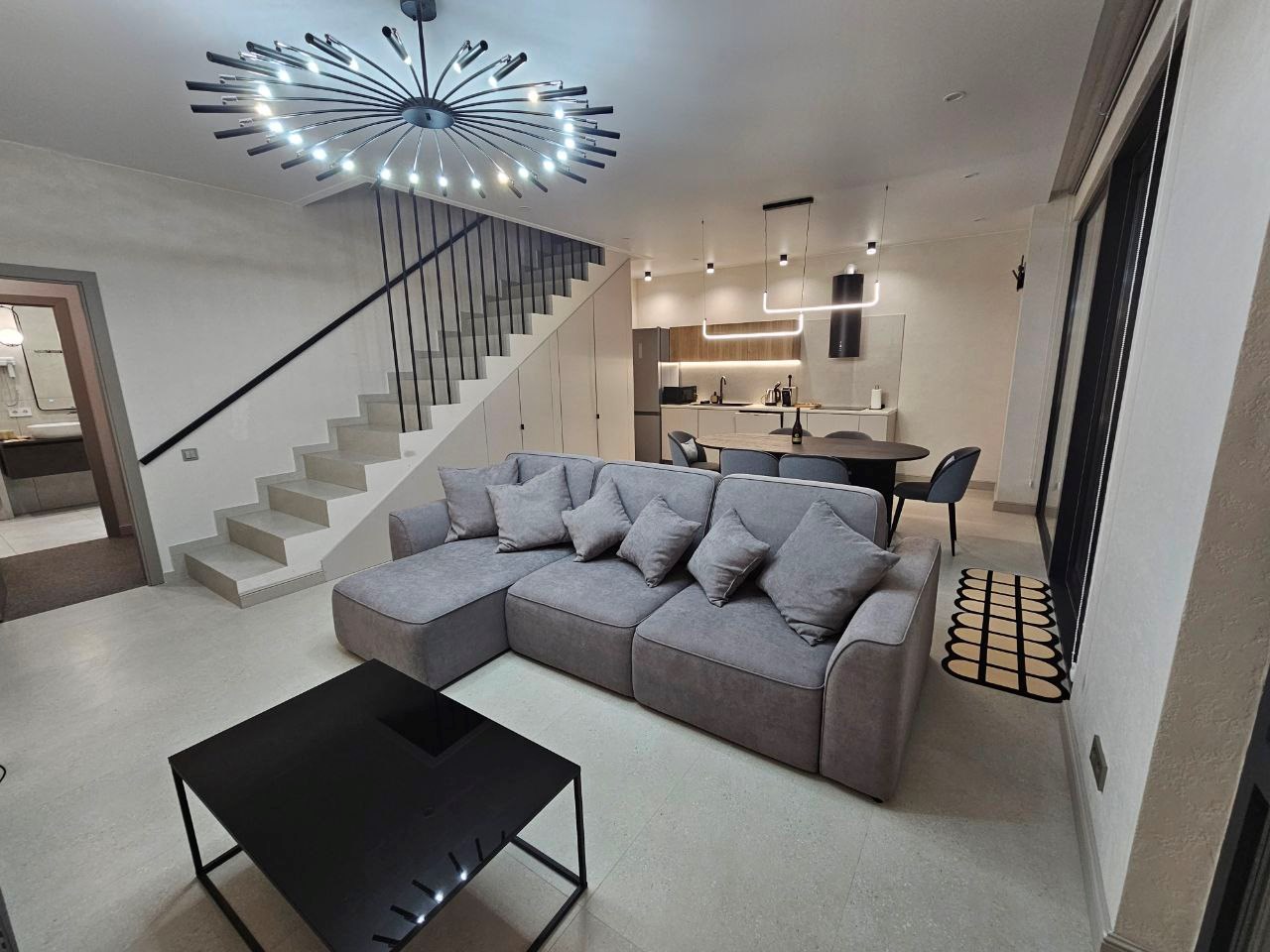 Вилла с видом на бассейн в Вилла Мзымта