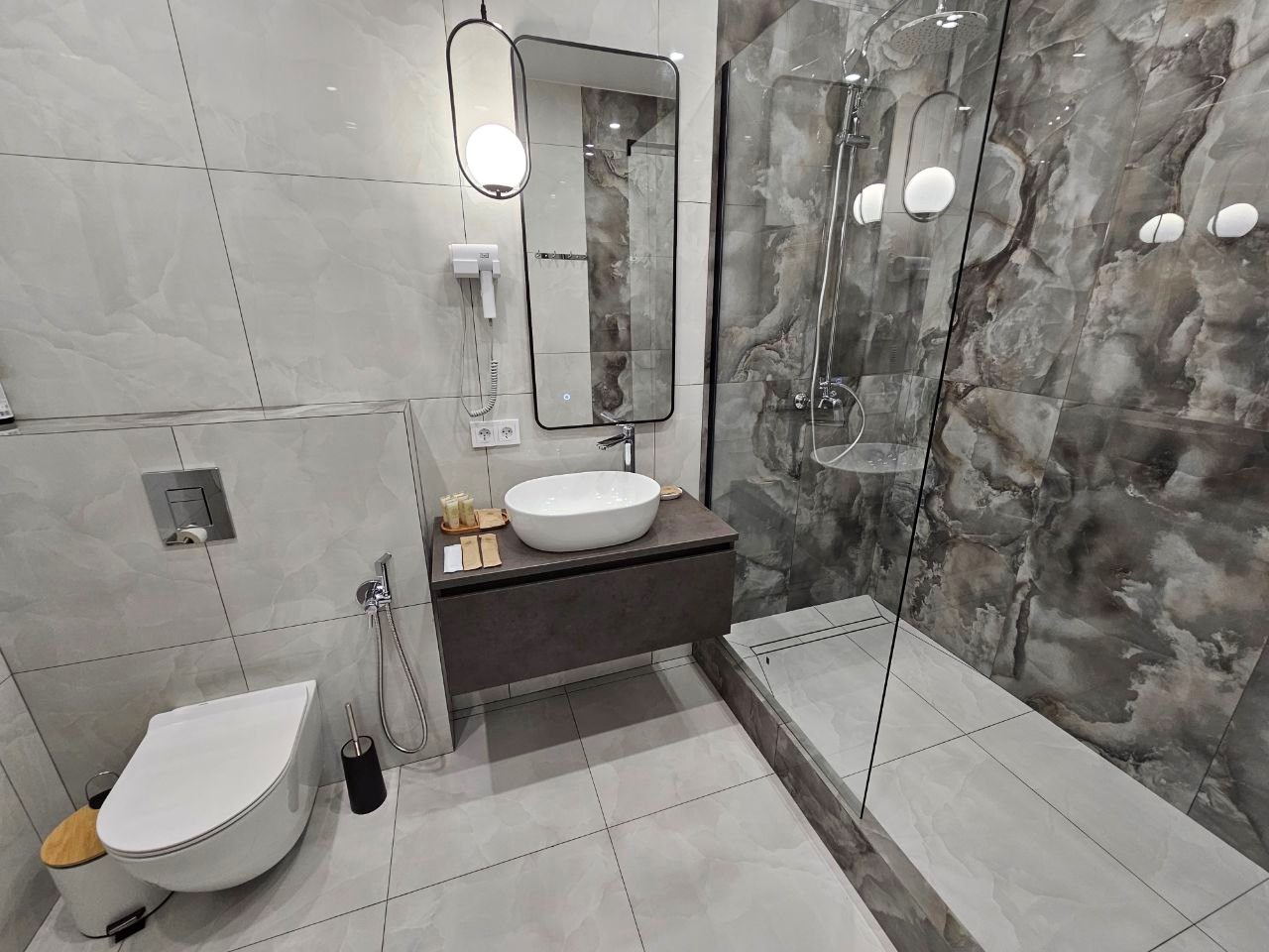 Вилла с видом на бассейн в Вилла Мзымта