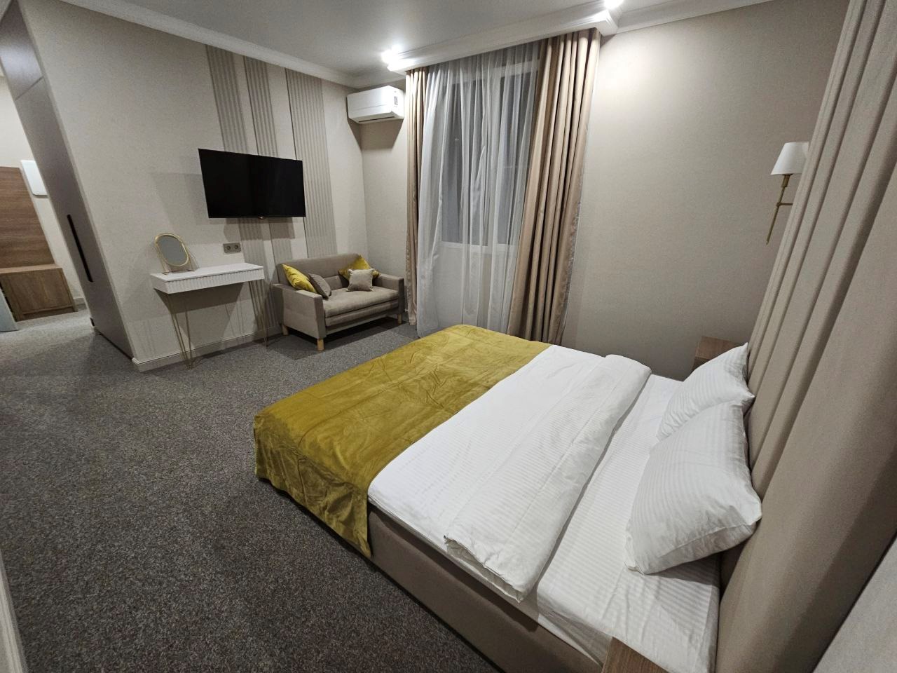 Вилла с видом на бассейн в Вилла Мзымта