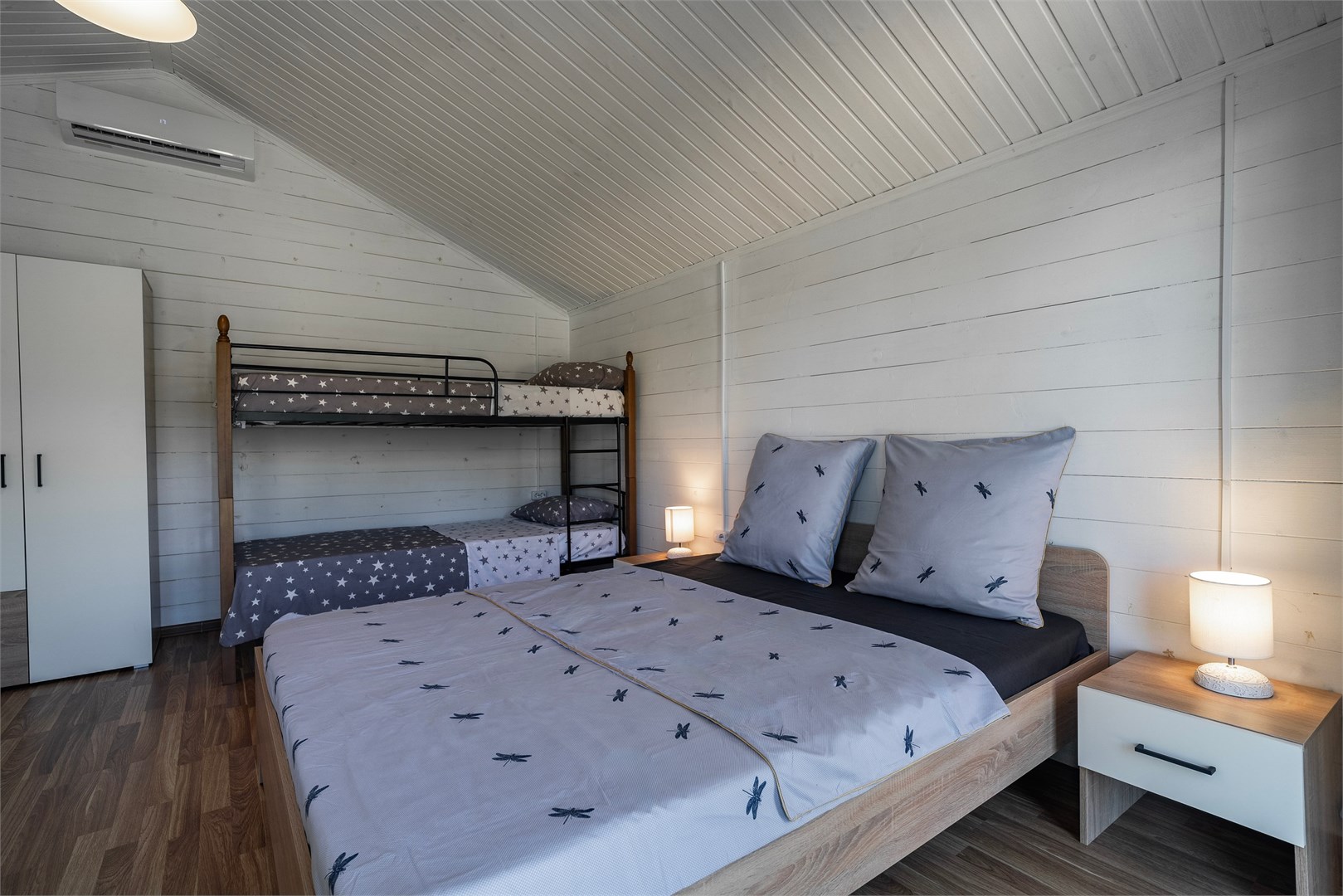 Гостевой Дом «L» в Sea village Gumista