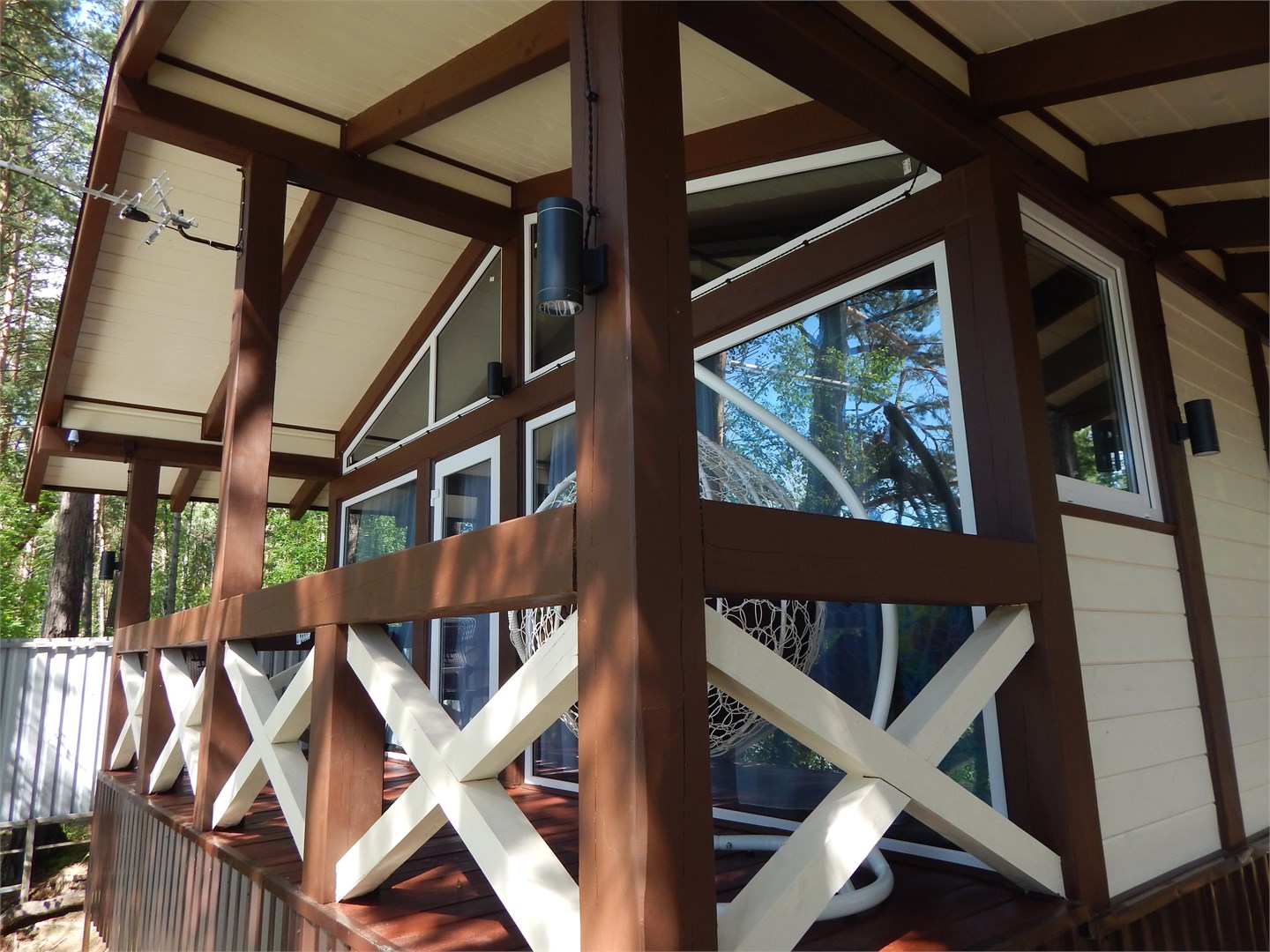 ШАЛЕ первая линия от реки Катунь в Алтан