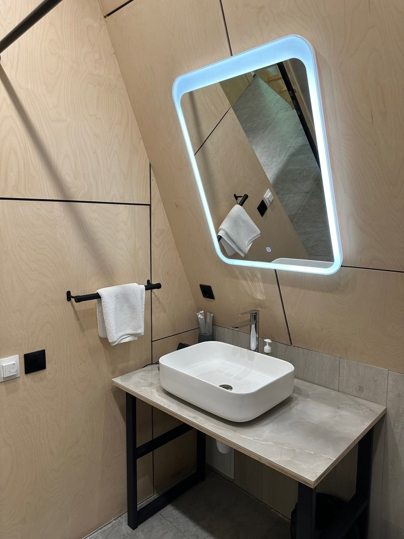 A FRAME 4 в Кобан СПА