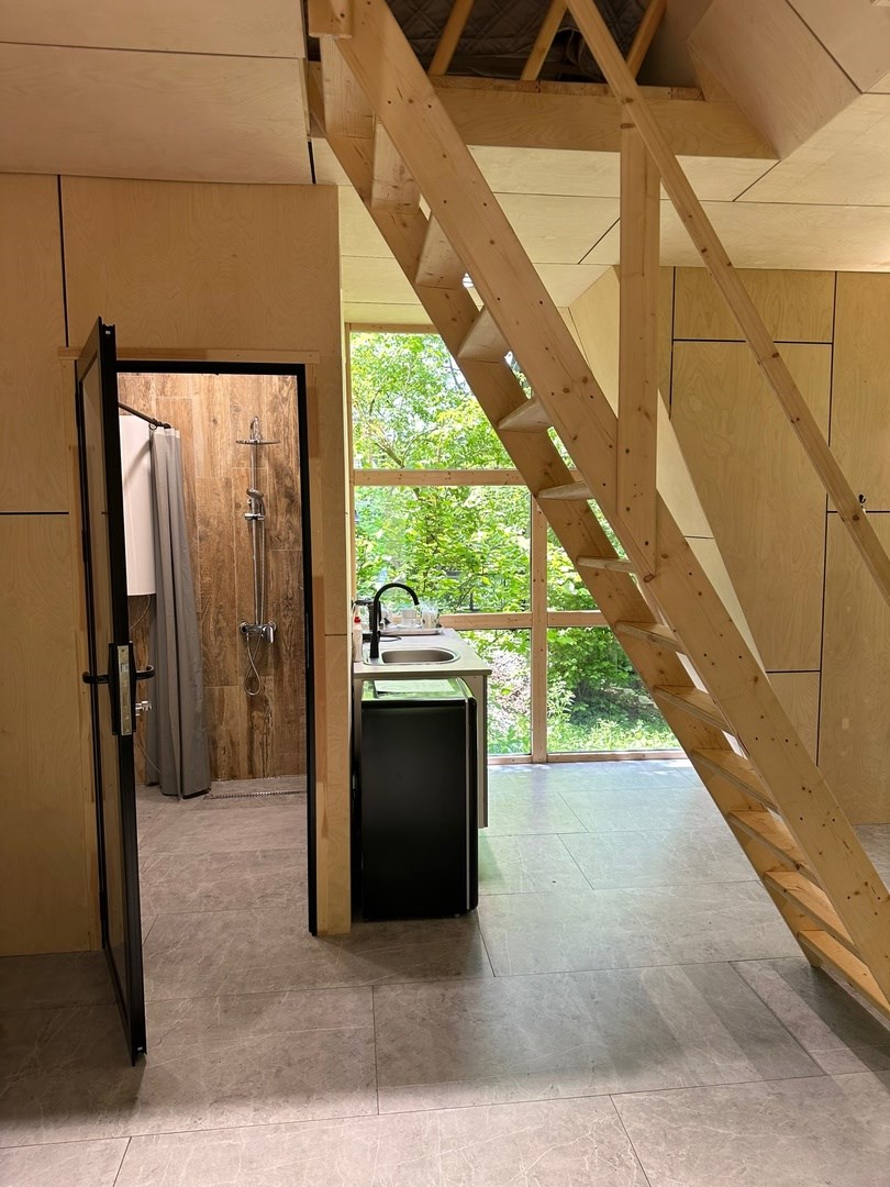 A FRAME 4 в Кобан СПА