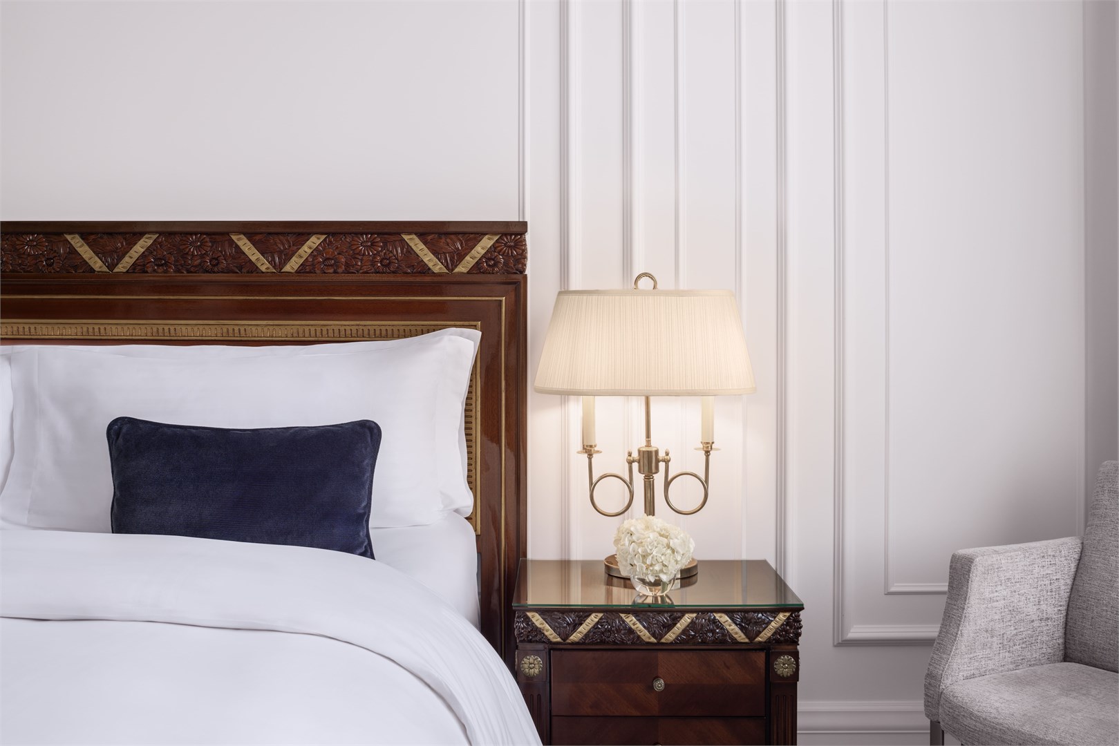 Клубный номер с панорамной ванной с одной кроватью King и доступом в The Carlton Club в The Carlton, Moscow