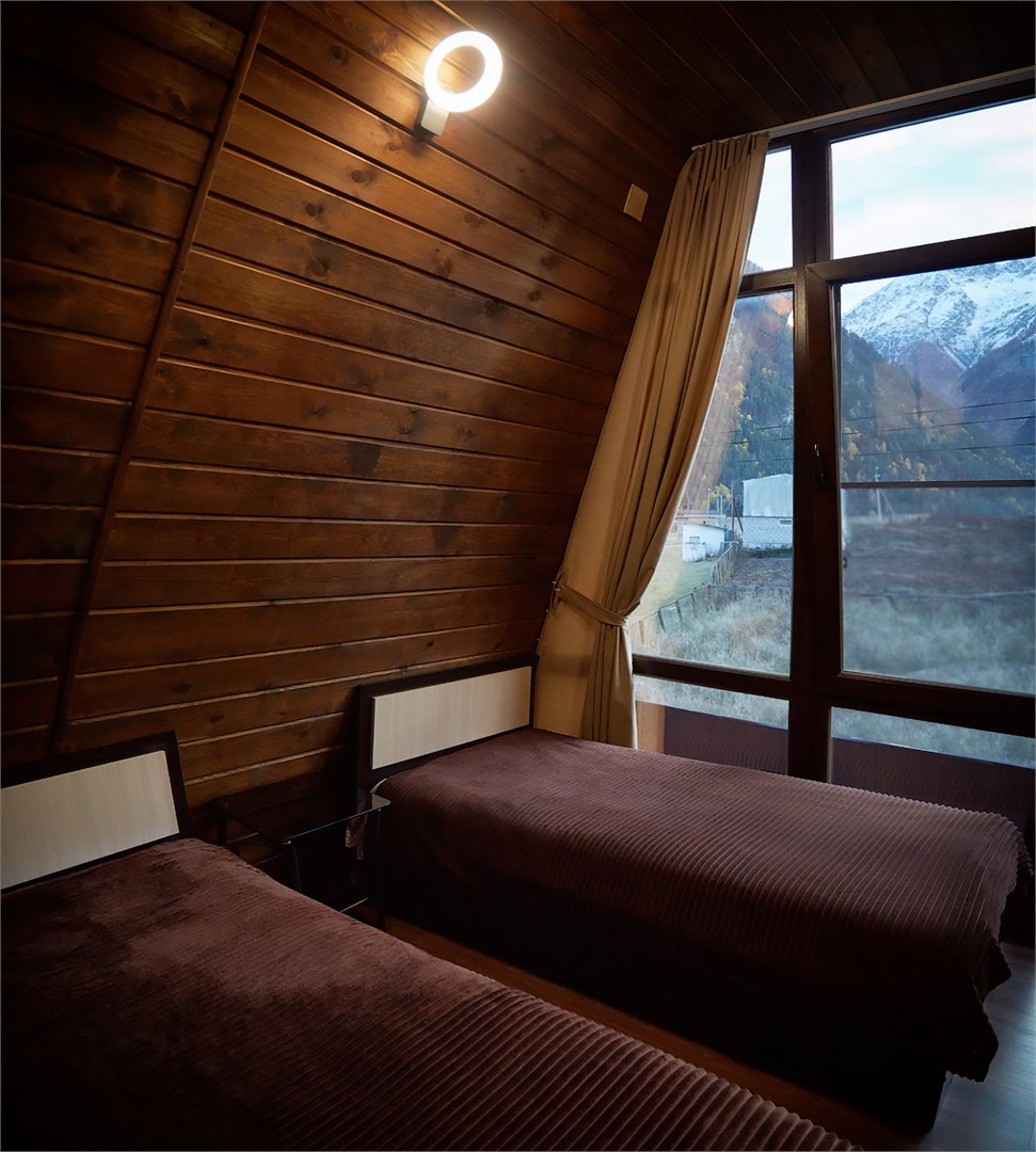 Коттедж Brown House в Anaka