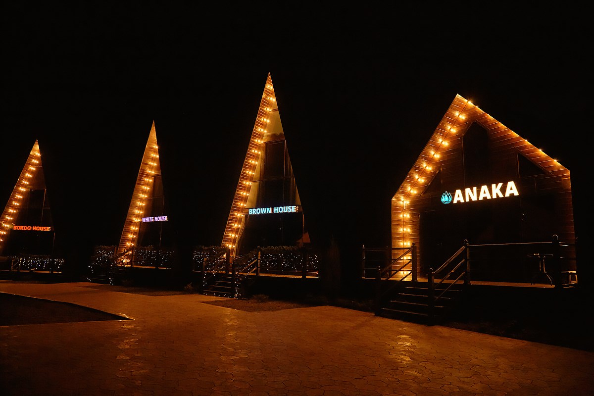 Коттедж White House в Anaka