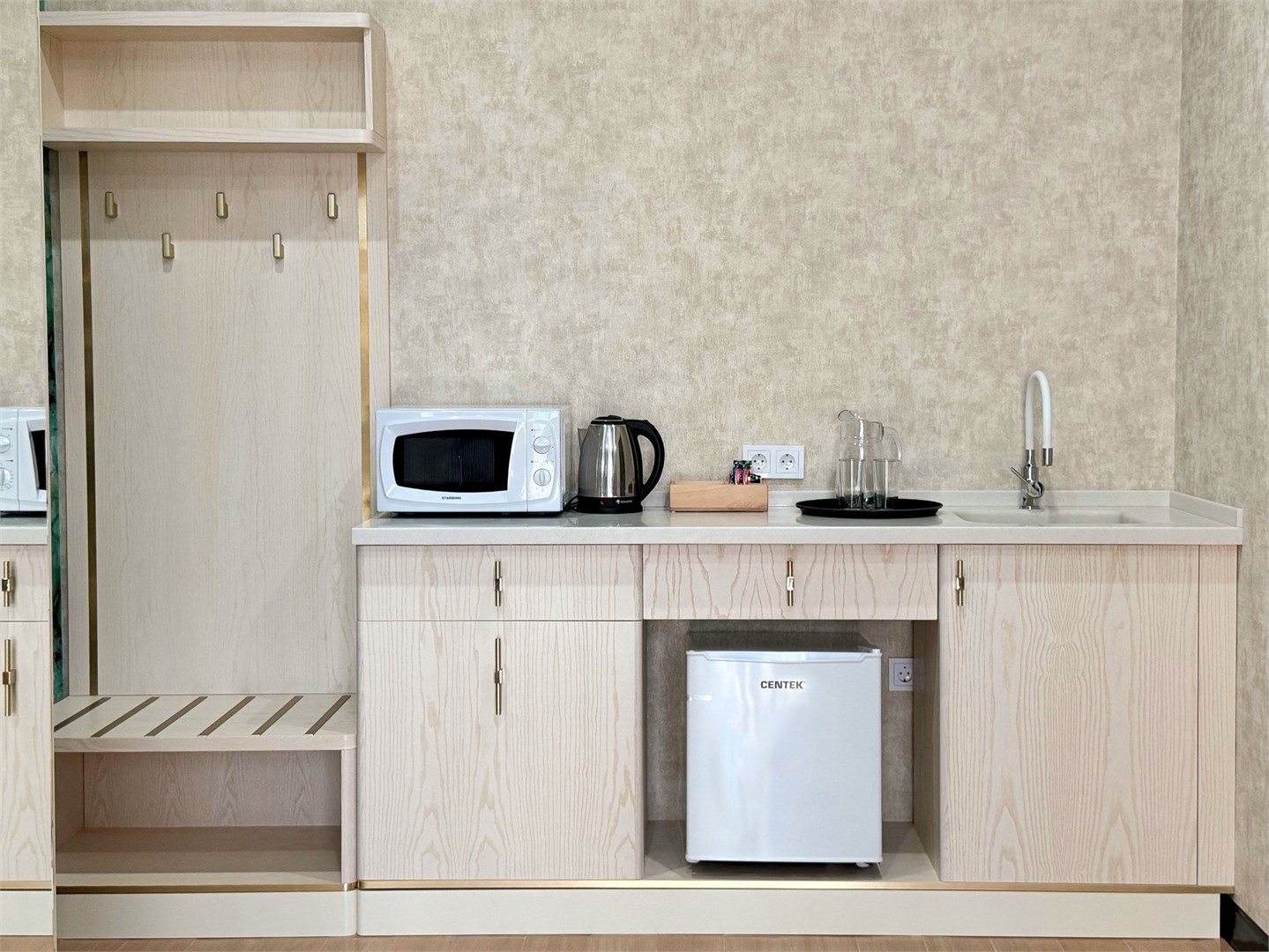 2-местный номер "Семейный", 2х-спальная кровать, повышенной комфортности (Корпуса Вилла "Василиса", Вилла "Анатолия") в Лаба