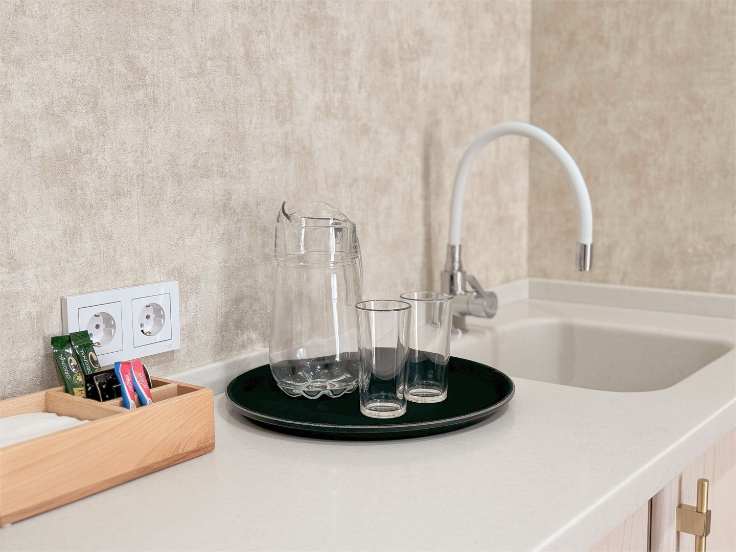 2-местный номер "Семейный", 2х-спальная кровать, повышенной комфортности (Корпуса Вилла "Василиса", Вилла "Анатолия") в Лаба