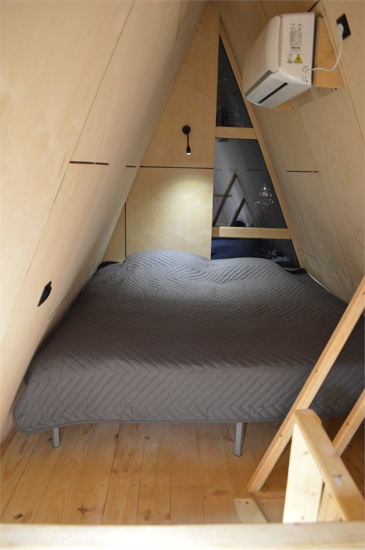 A FRAME 2 в Кобан СПА