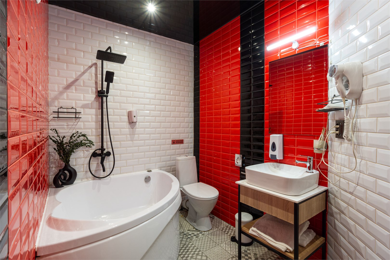 Улучшенный номер с Ванной в Номера на Полтавской