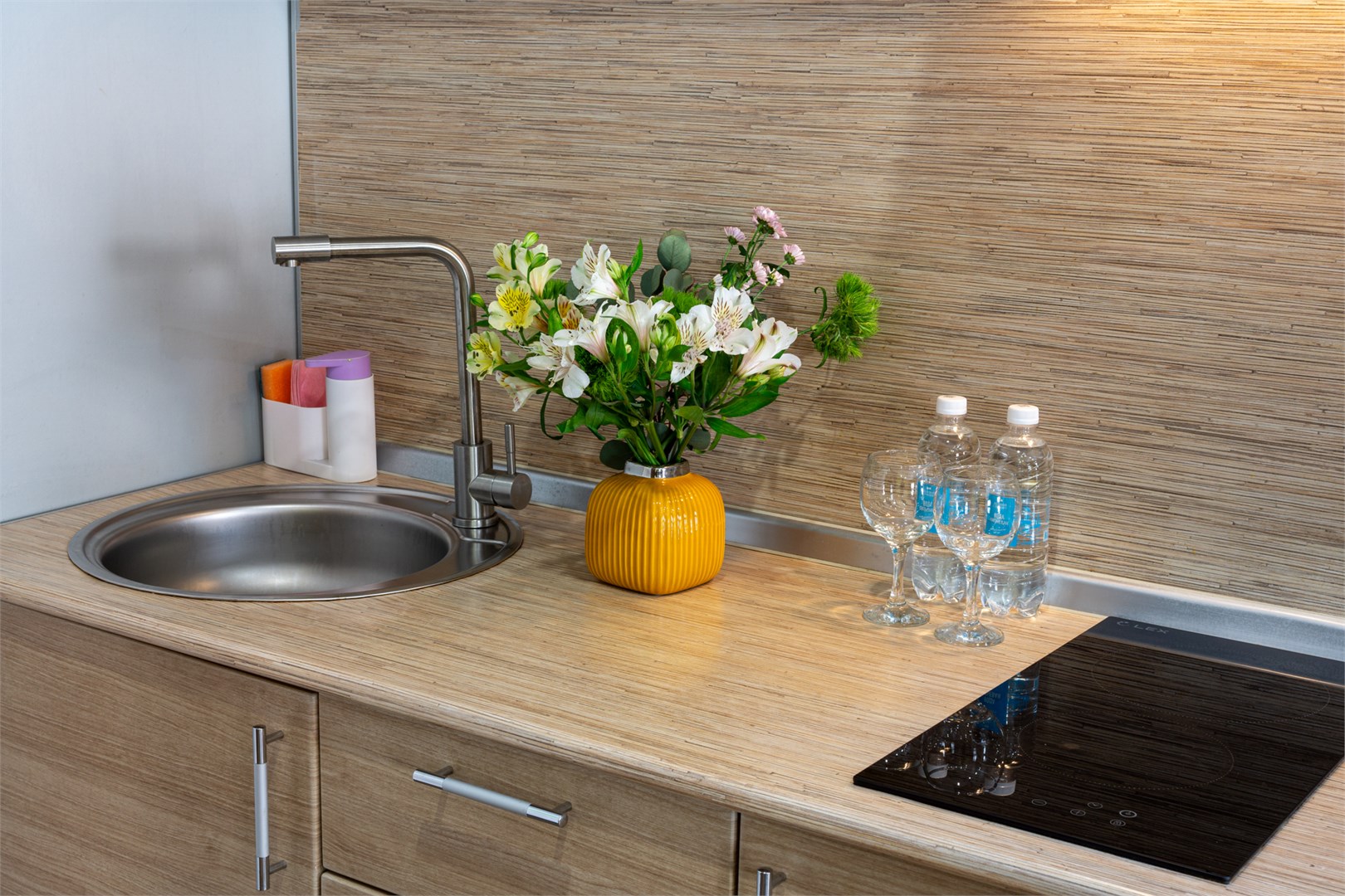 Апартаменты с кухней в Номера на Полтавской