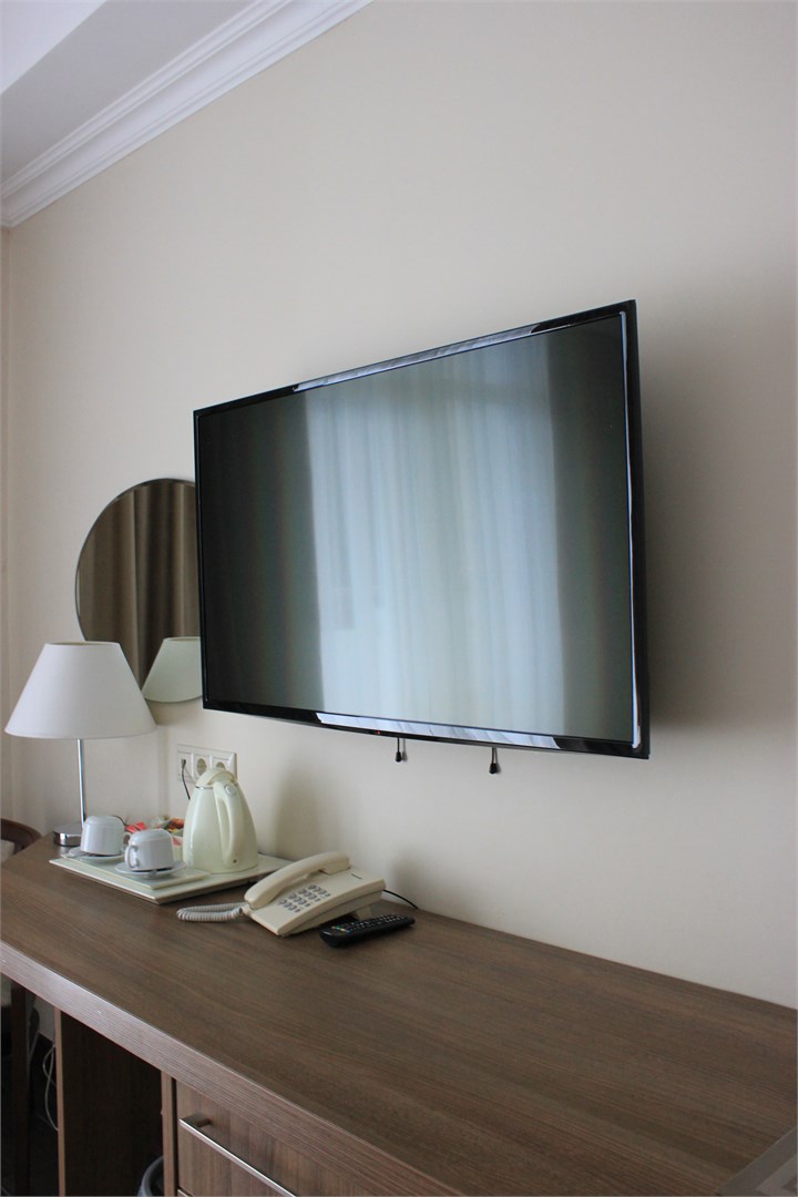 Стандарт двухместный с балконом кат А в Челюскинцев