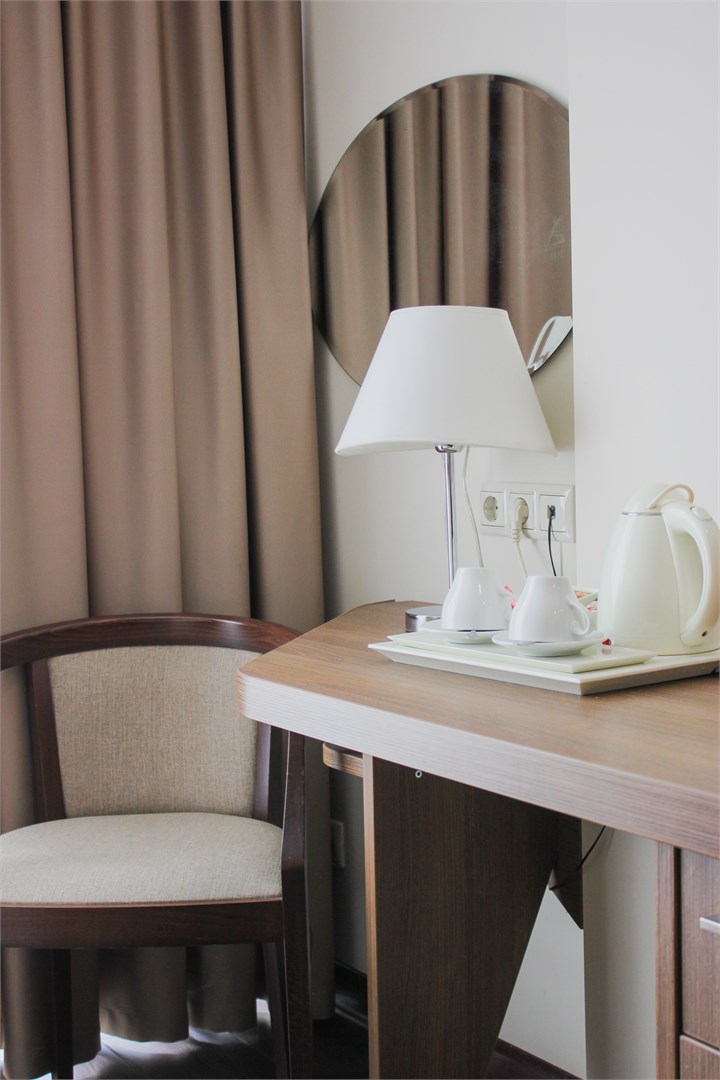 Стандарт двухместный без балкона в Челюскинцев