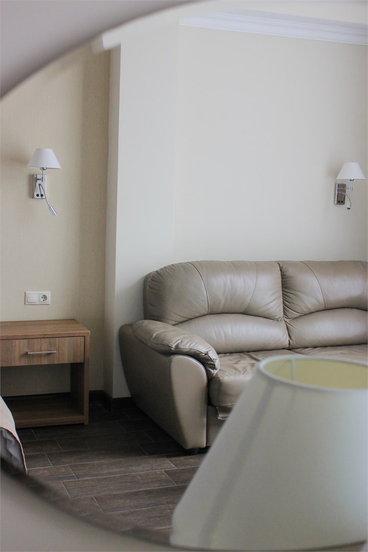 Студия кат. А в Челюскинцев