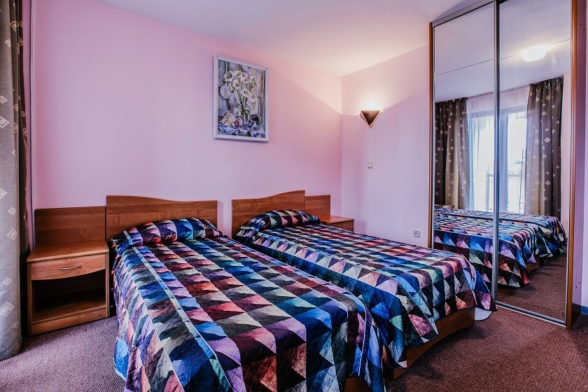 Эконом 2-местный TWIN 6 корпус в Azimut Здоровье Зеленый Гай