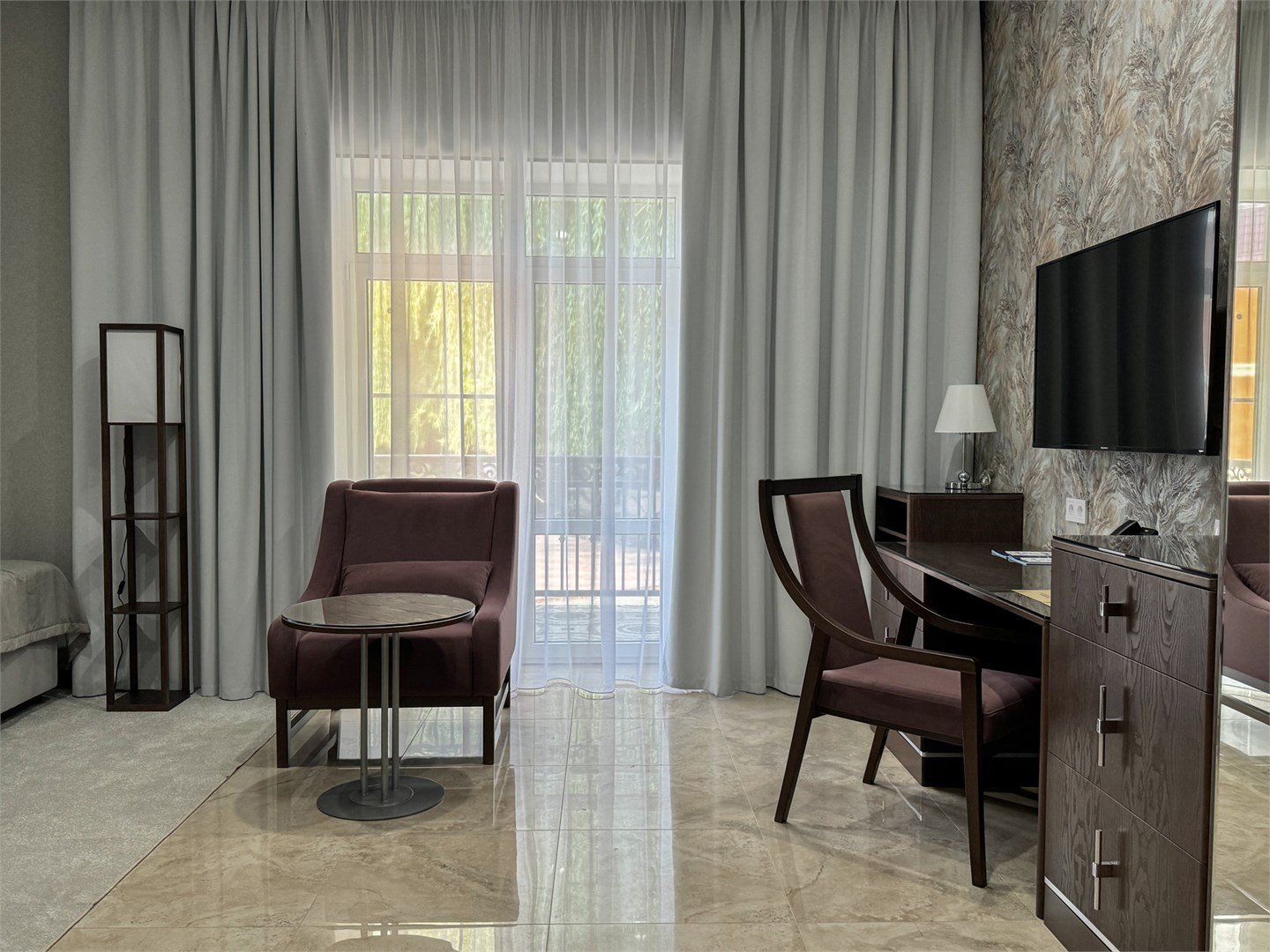 2-местный номер "Семейный", 1-спальные кровати, повышенной комфортности (Корпуса Вилла "Анатолия", Вилла "Маргарита") в Лаба