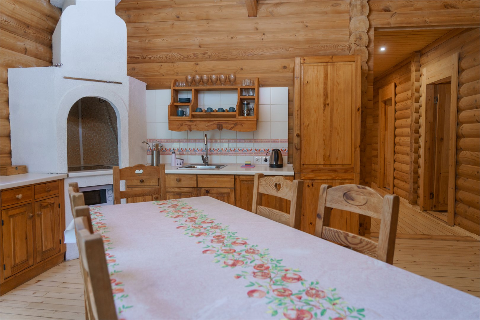 Русская деревня, одноэтажный дом с сауной в Шишки на Лампушке