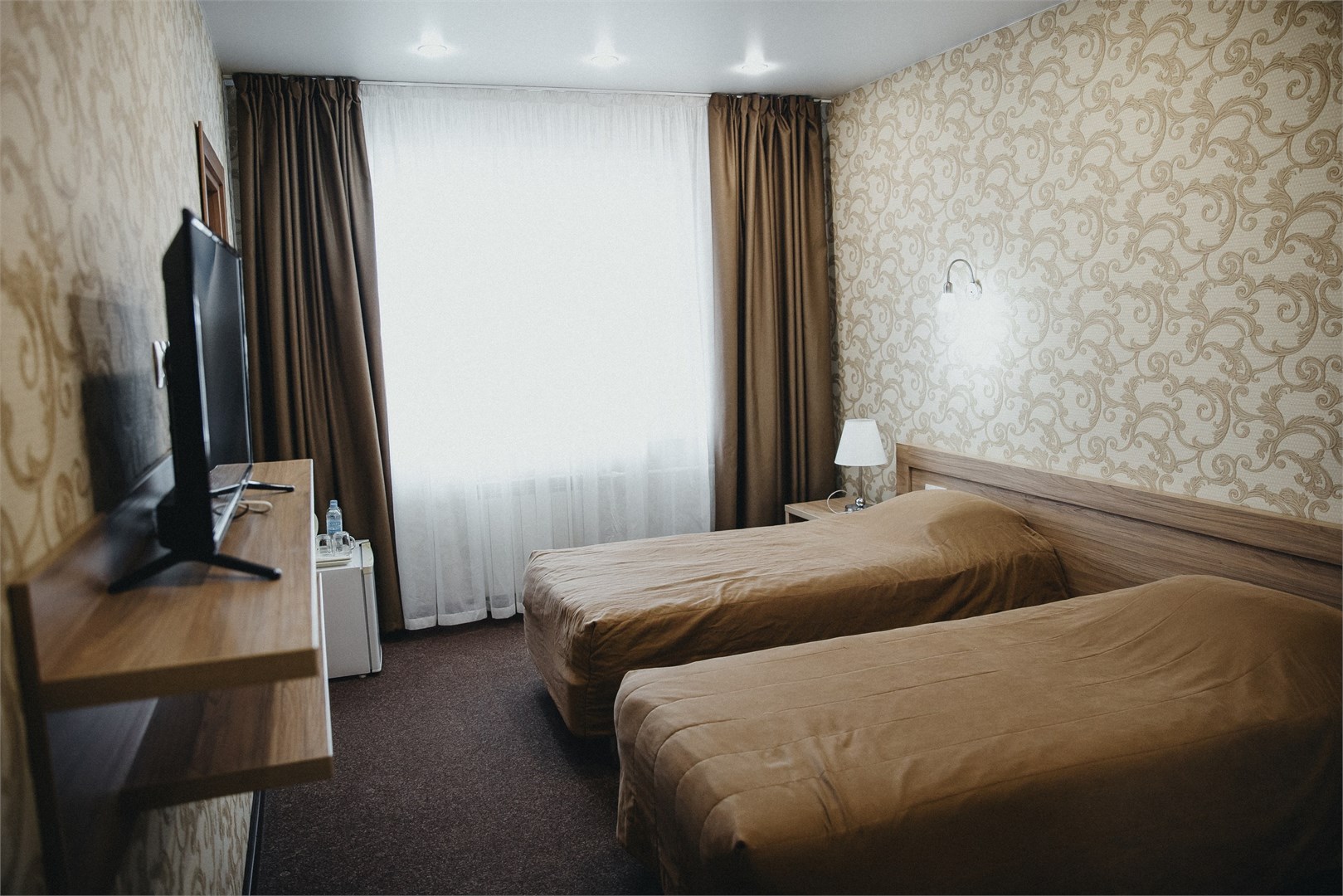 Connected Rooms в Танай