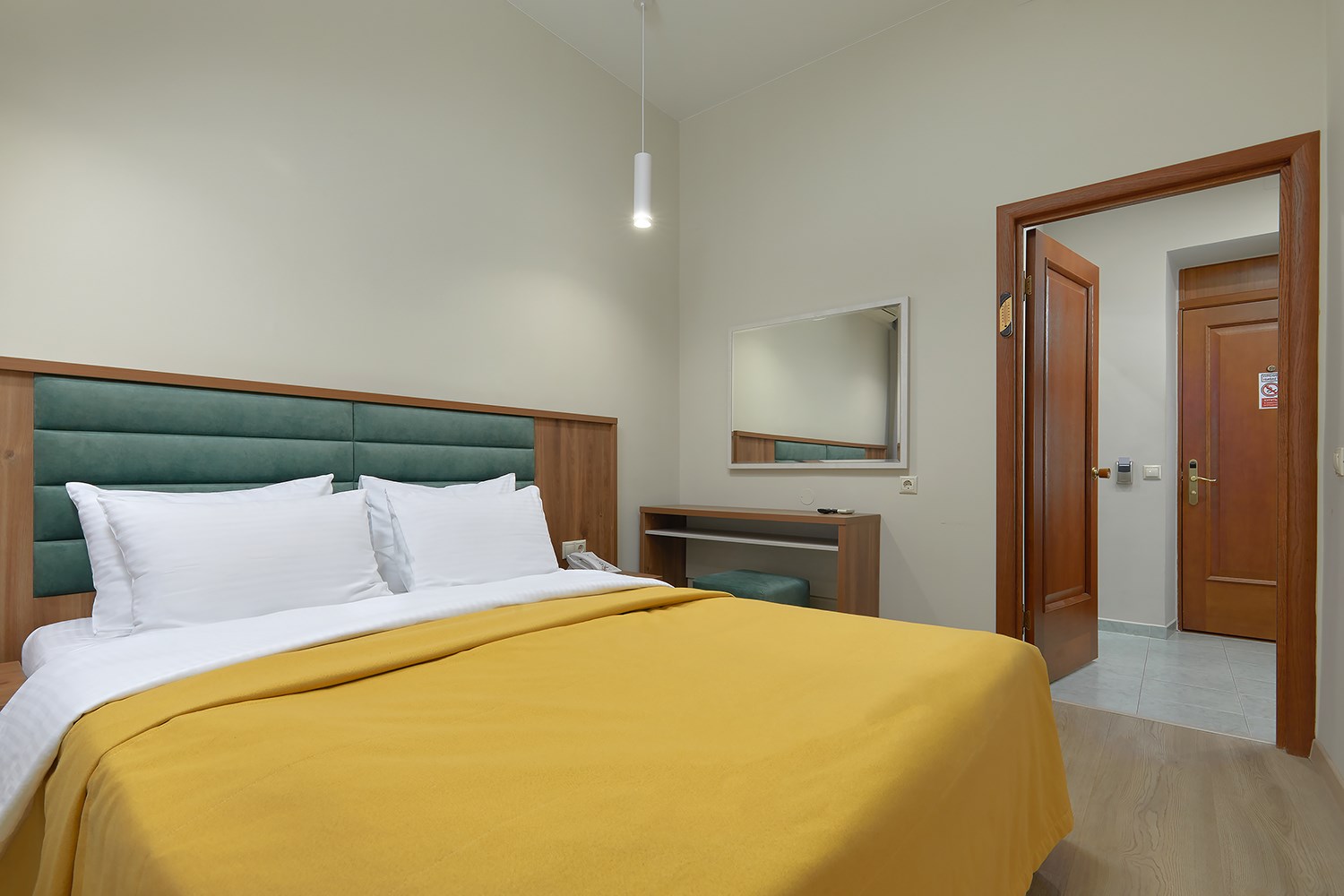 1 корпус  2-местный 2-комнатный Double 2 этаж в Санаторий им. М.В. Фрунзе