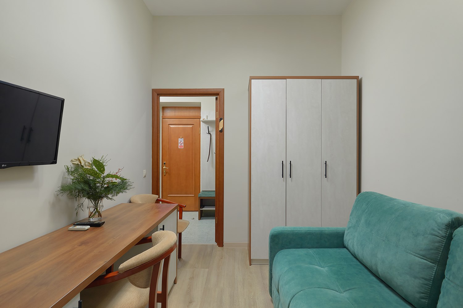 1 корпус  2-местный 2-комнатный Double 2 этаж в Санаторий им. М.В. Фрунзе