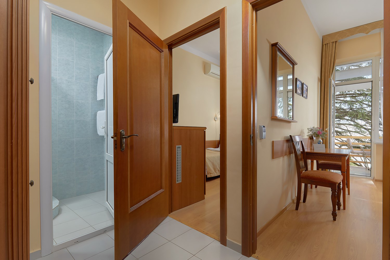 1 корпус 2-местный 2-комнатный Twin 3-4 этаж в Санаторий им. М.В. Фрунзе