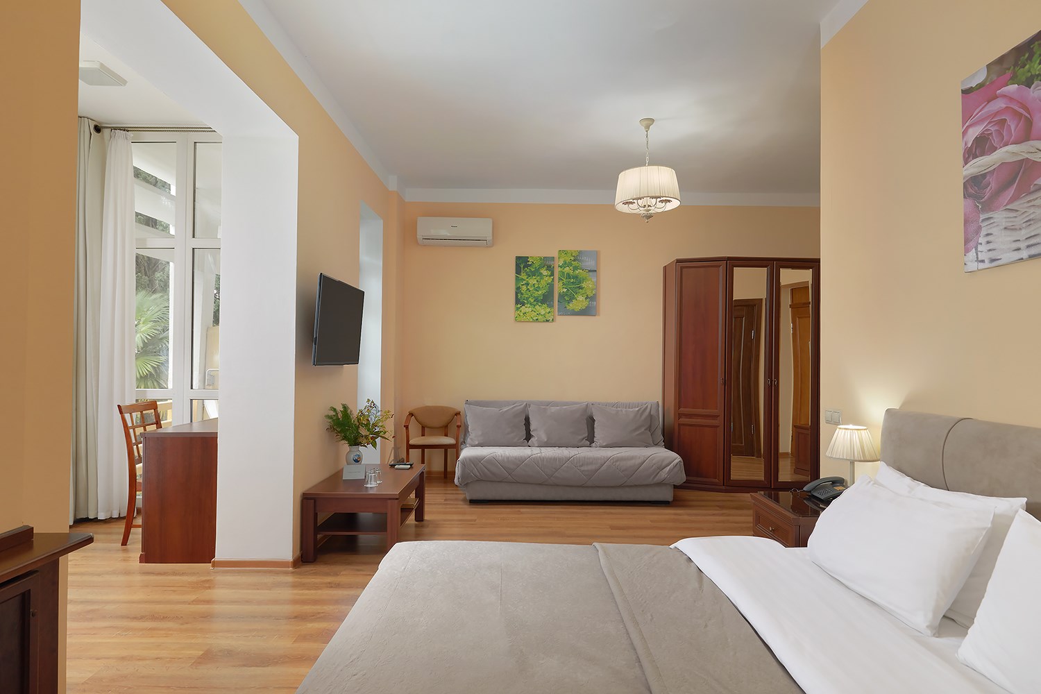 1 корпус 2-местный ДЖУНИОР СЮИТ 2 этаж в Санаторий им. М.В. Фрунзе