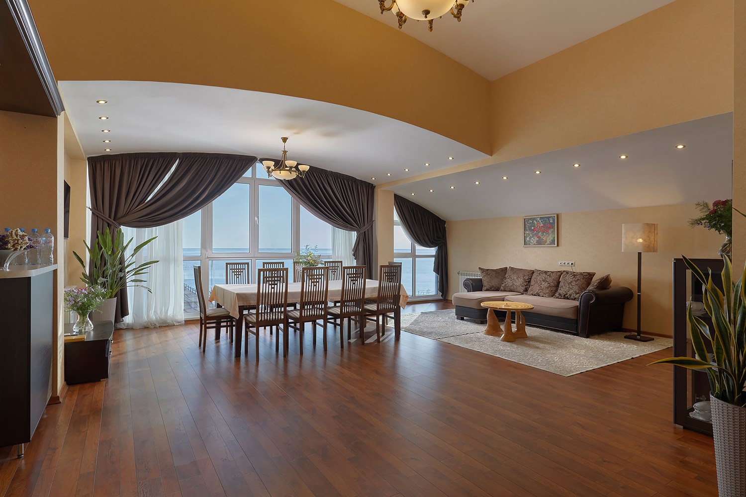 4 корпус СЮИТ 2-местый 3-комнатный в Санаторий им. М.В. Фрунзе