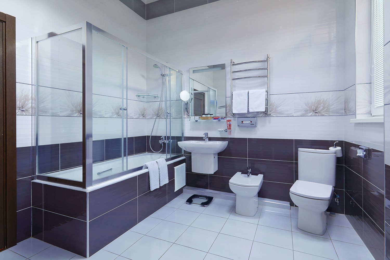 4 корпус СЮИТ 2-местый 3-комнатный в Санаторий им. М.В. Фрунзе