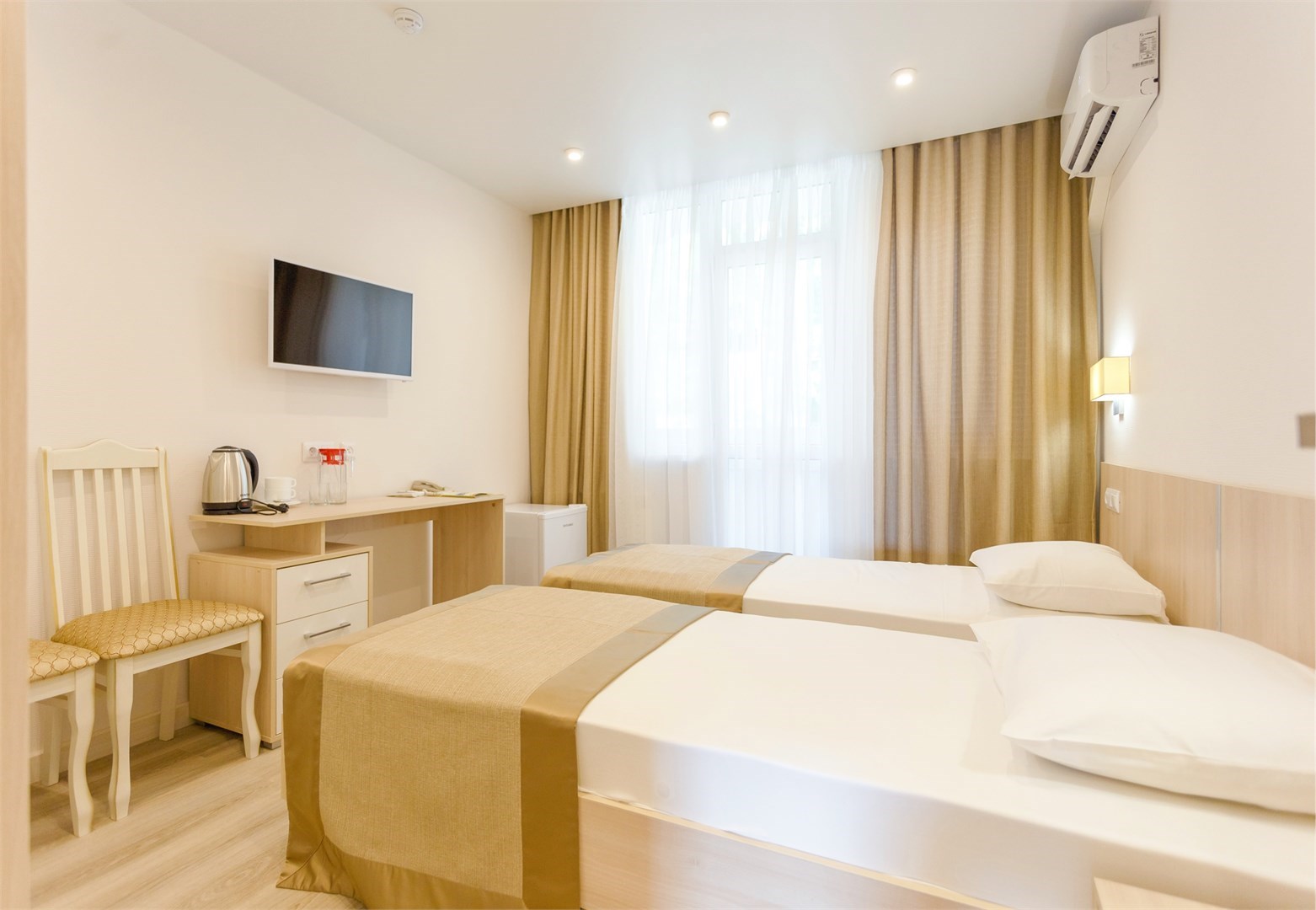 «Семейный Комфорт» двухкомнатный в Магадан