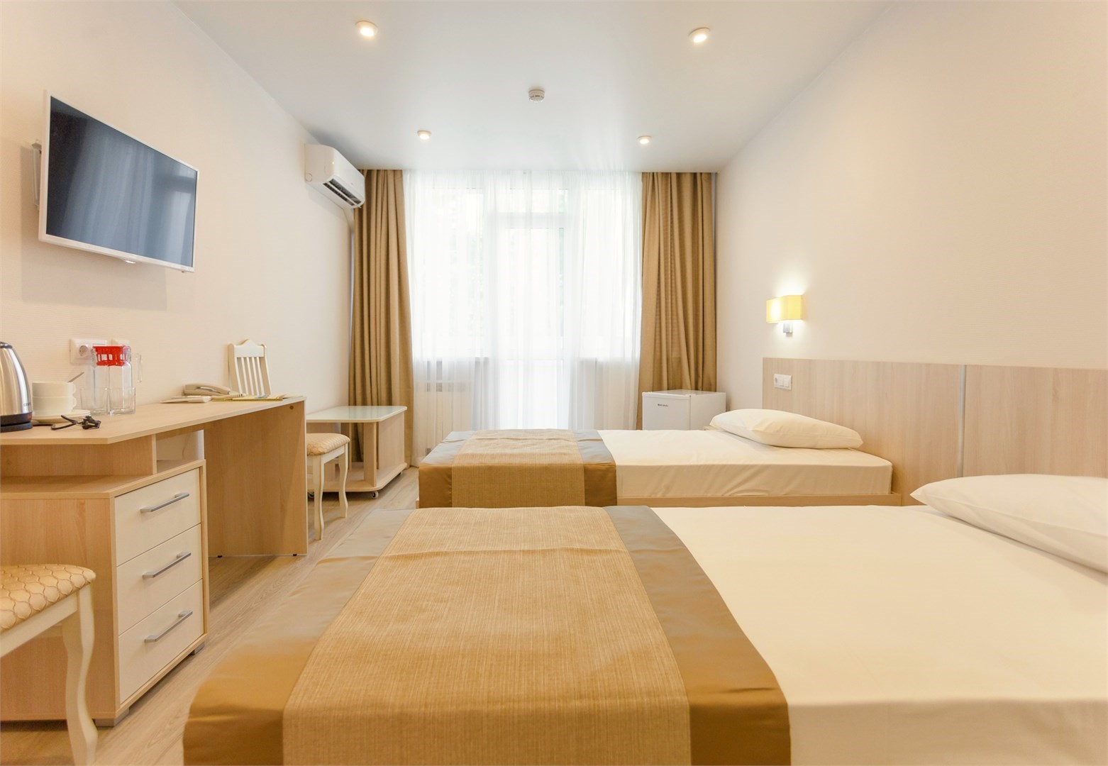 «Семейный Комфорт» двухкомнатный в Магадан