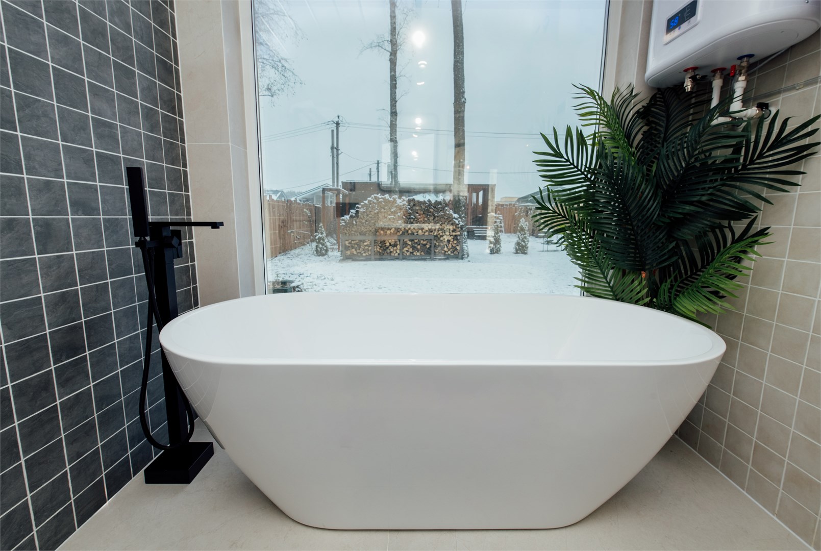 Дом в лесу 30 кв.м. с террасой в Bazabanya