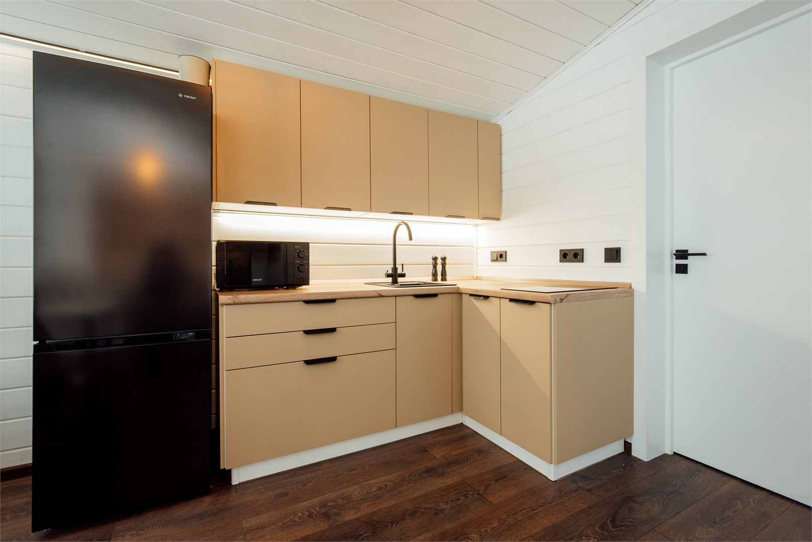 Дом в лесу 30 кв.м. с террасой в Bazabanya