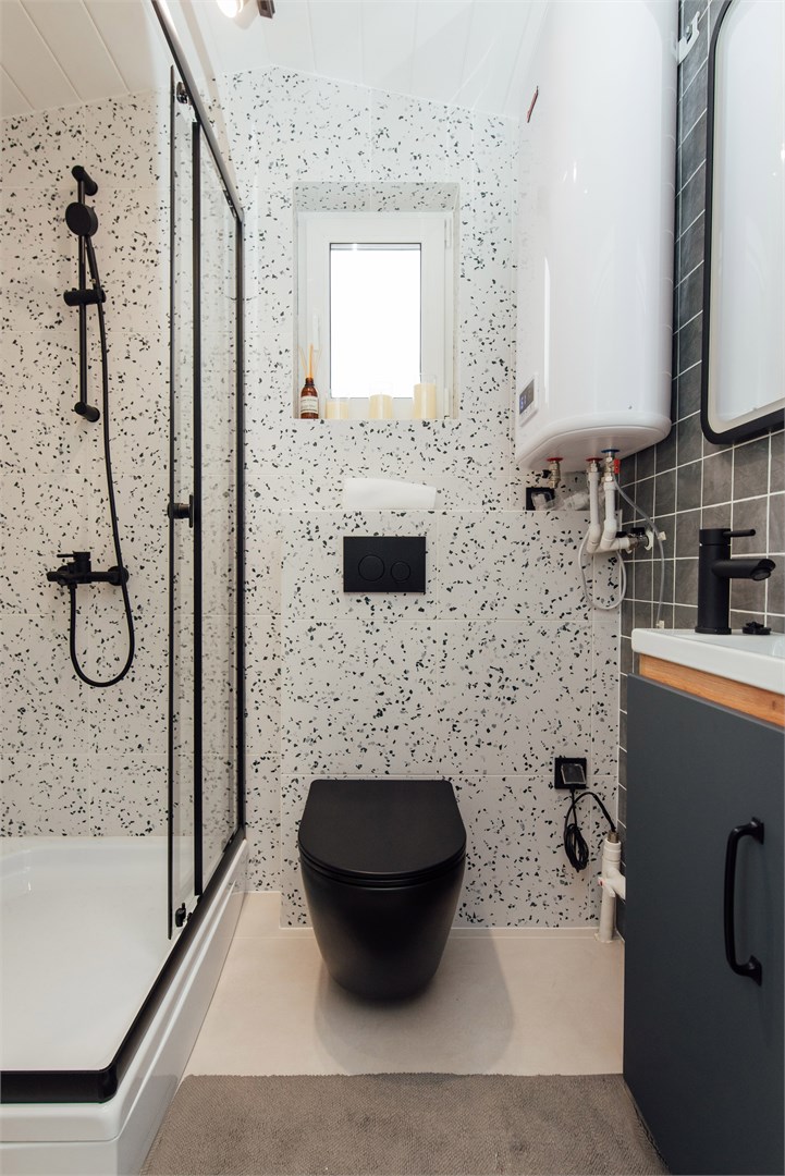 Дом в лесу 15 кв.м. с террасой в Bazabanya