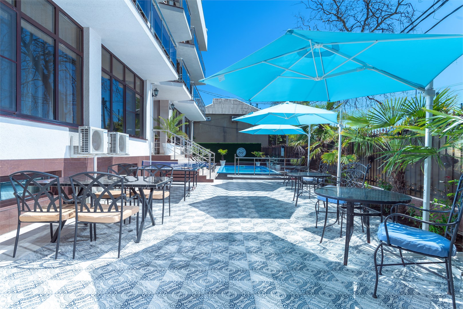 Делюкс без балкона (на 1-этаже) в Helas