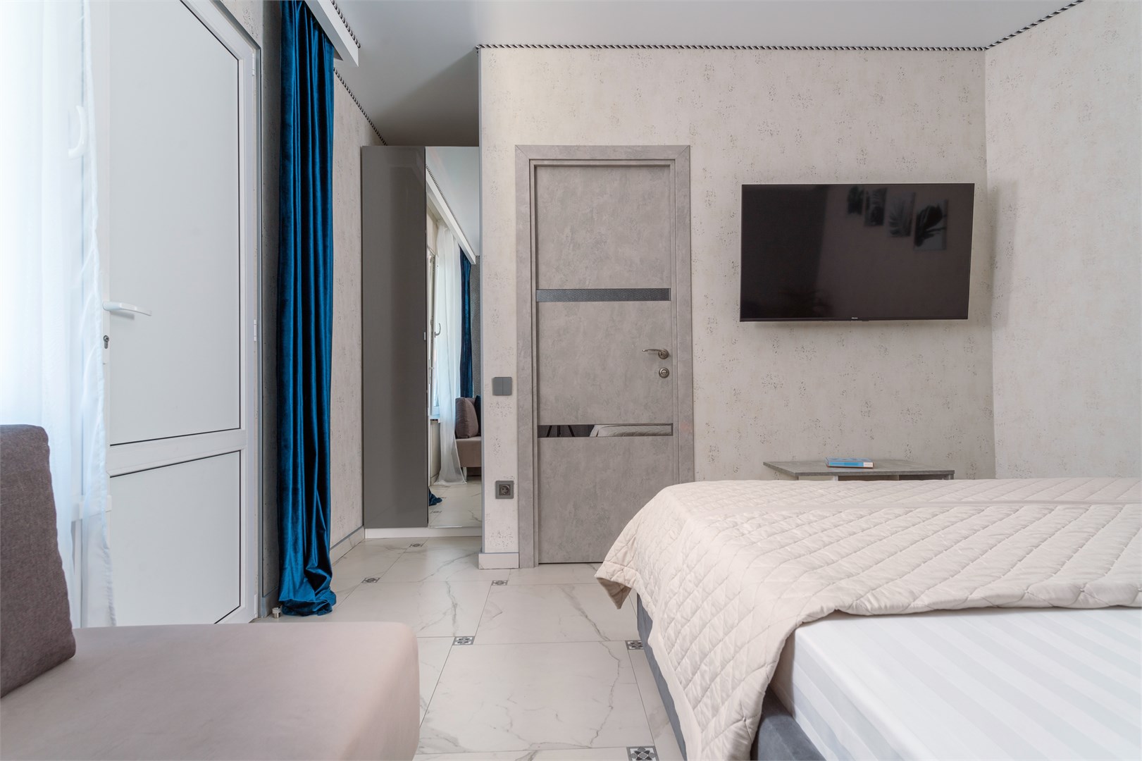 Полулюкс во втором корпусе (3-х) в Helas